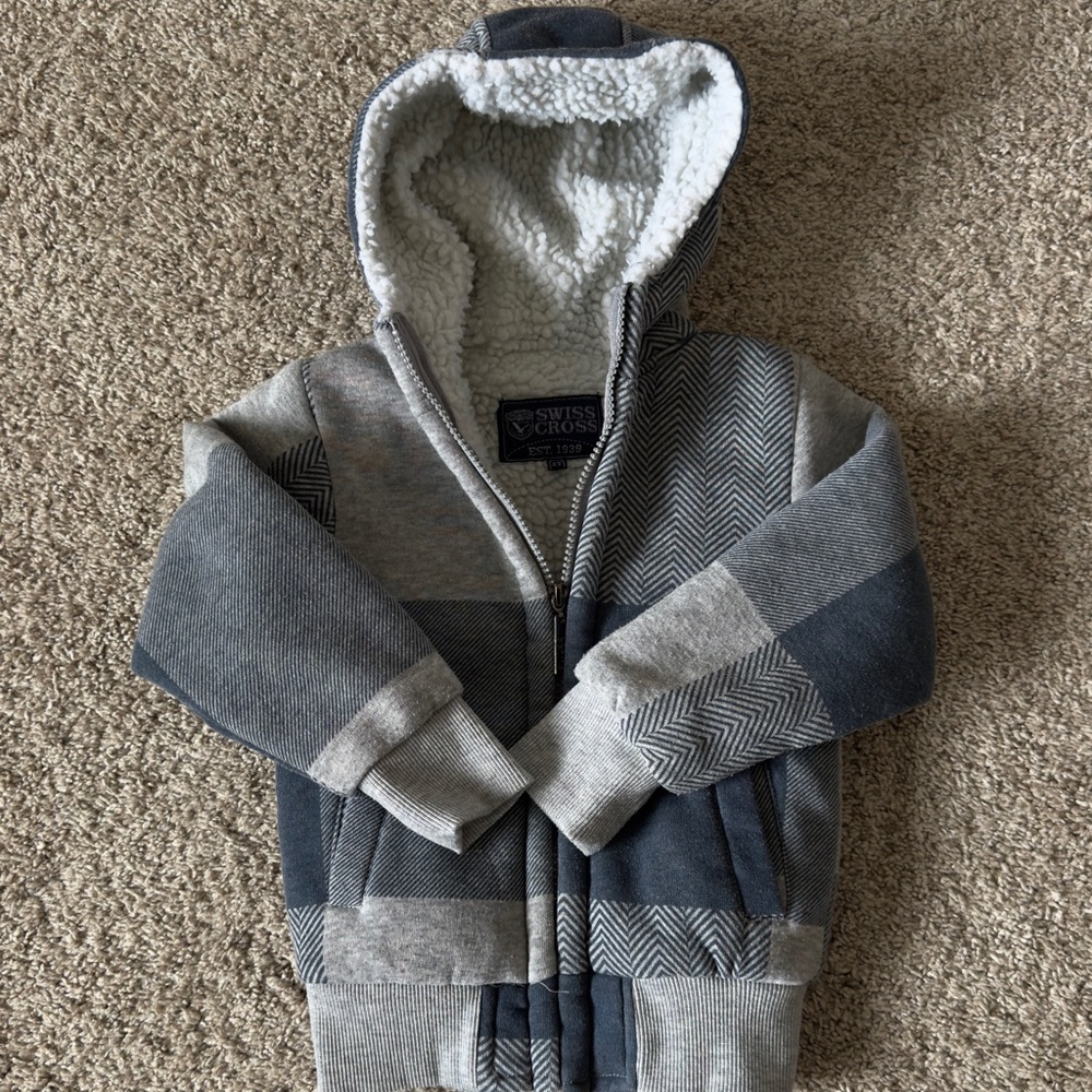 Swiss Cross toddler Boys hooded Jacket size 4T